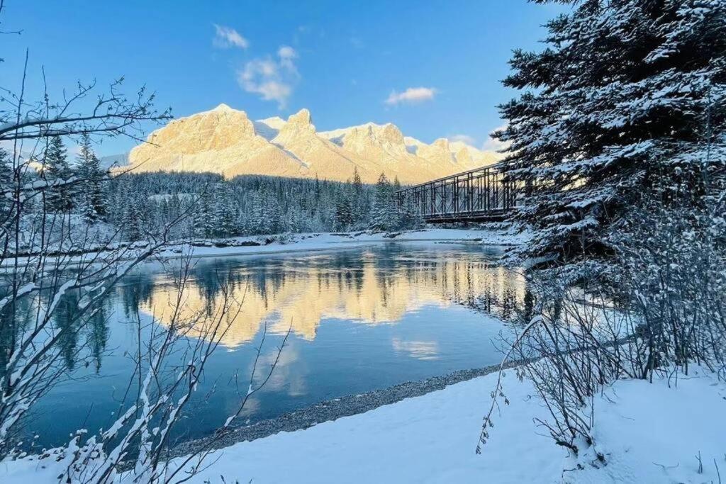 Apartamento Unit #201 Cozy Mountain View 1Br In Dt Canmore Exterior foto